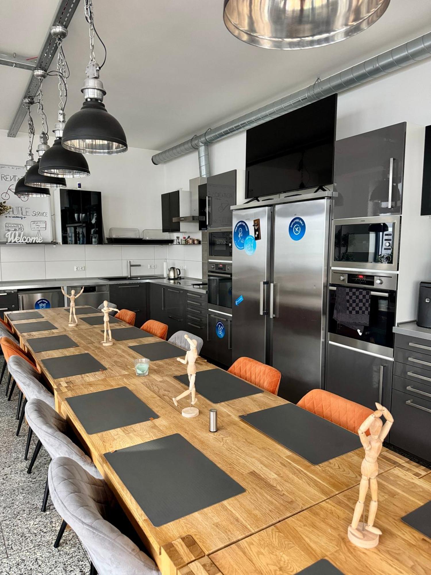 Apartahotel Pumpengasse 3*